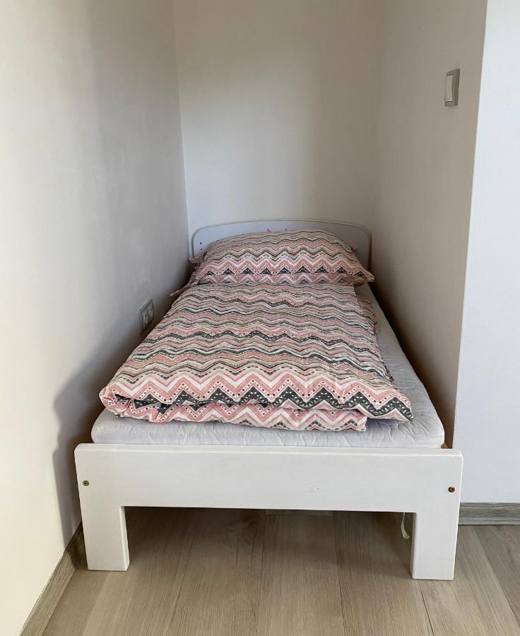 Apartman Karovi 德尔内夫奥里克 外观 照片